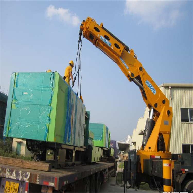 通城100吨折臂吊出租大概多少钱