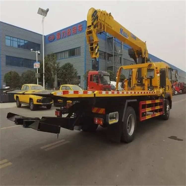 通城附近小随车吊出租电话，轻松解决搬运烦恼