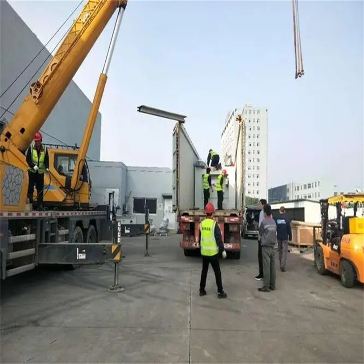 通城如何找到附近的吊车救援服务