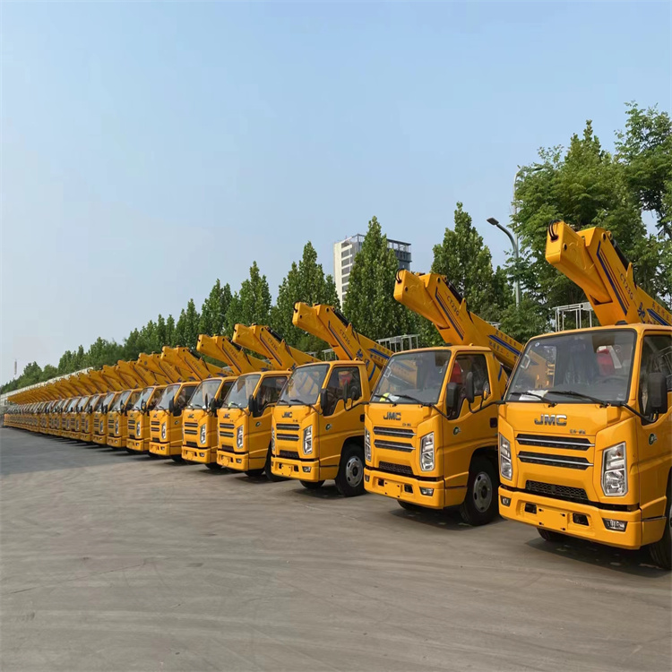 通城路灯车高空作业车出租|市政维修|广告安装