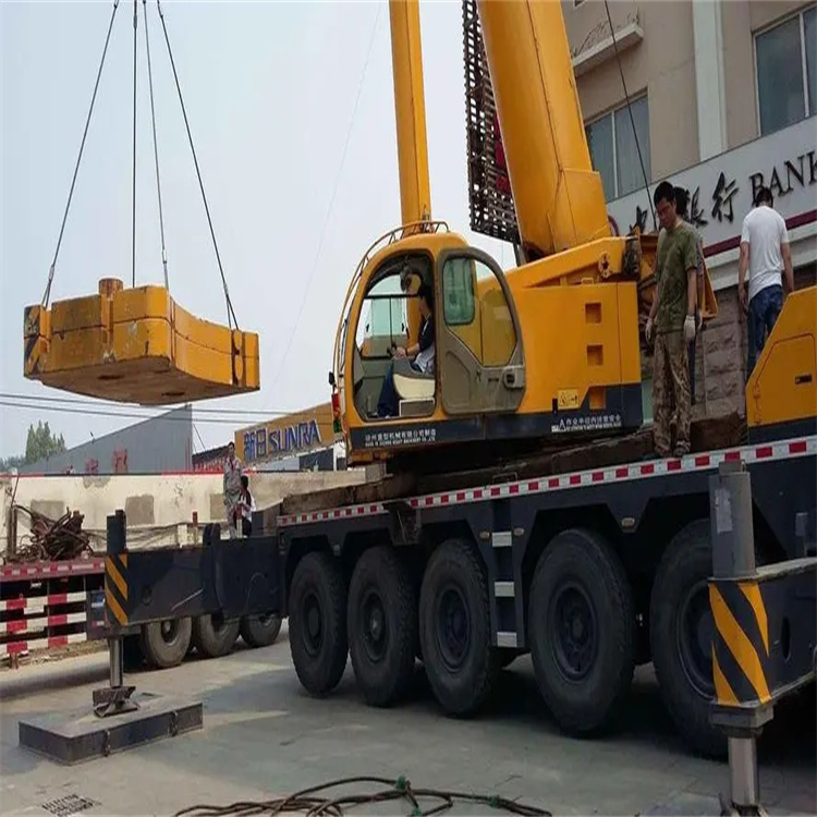 通城当地吊车出租|机器吊装|75吨|工厂搬迁服务